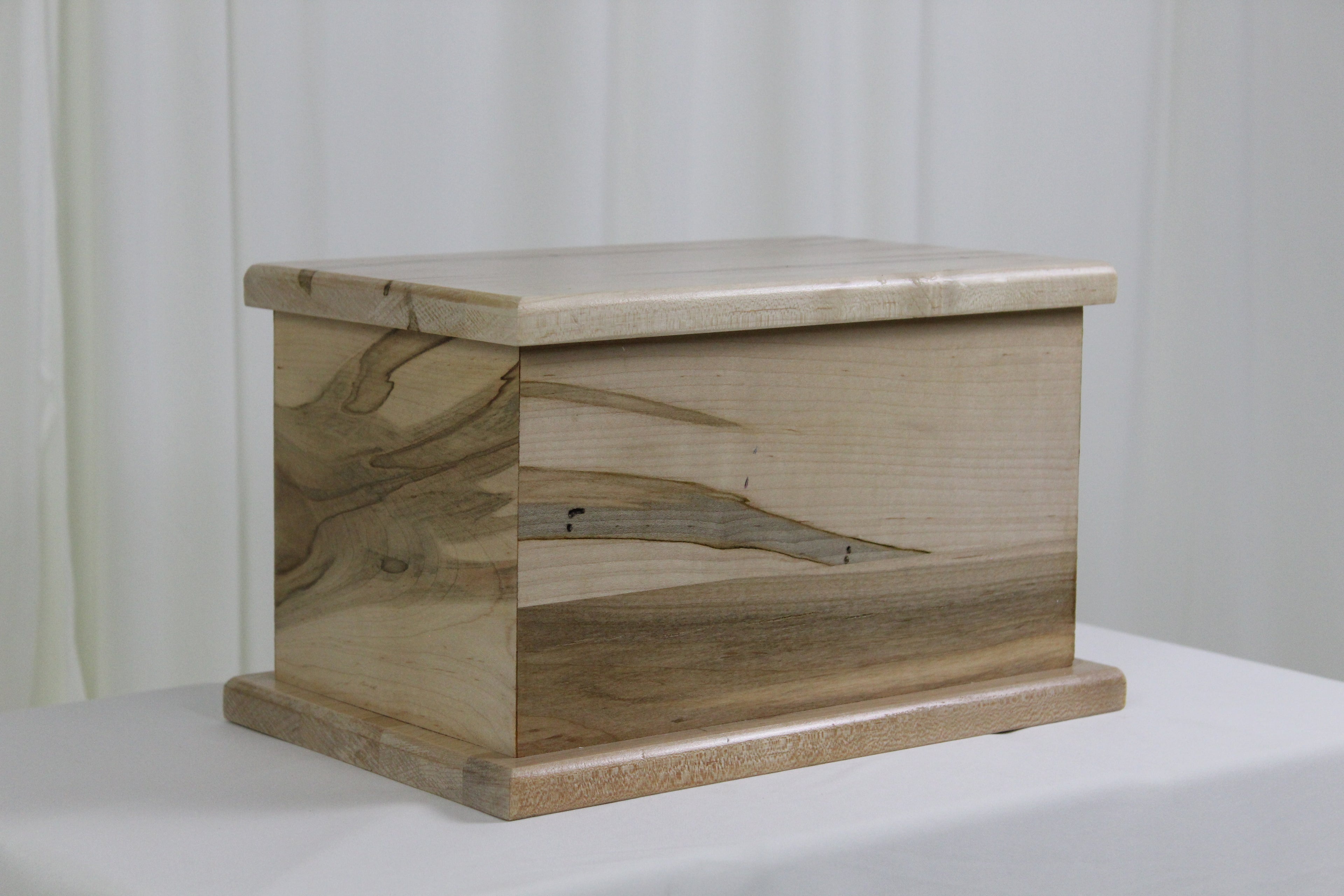 Maple Memorial Urn