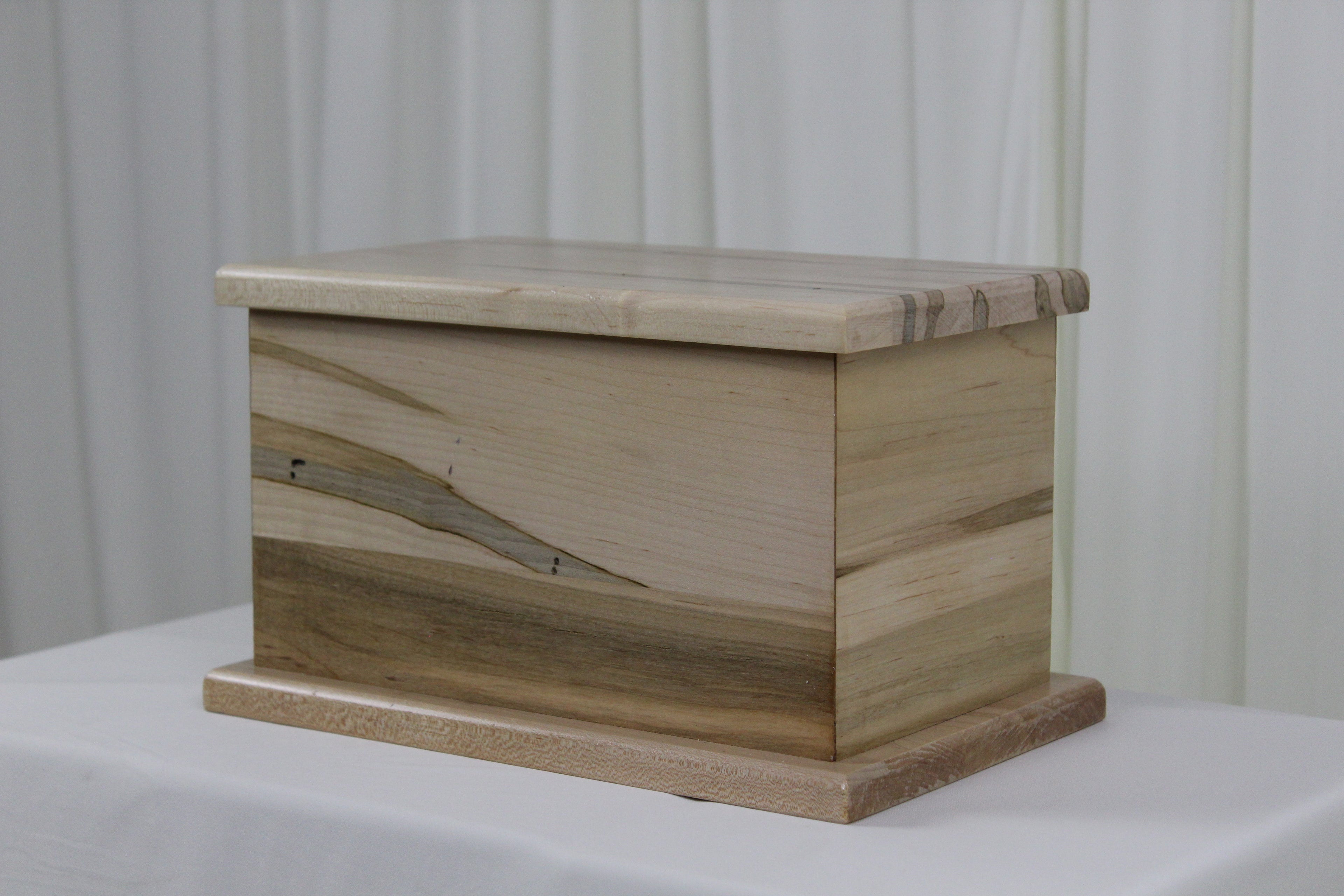 Maple Memorial Urn
