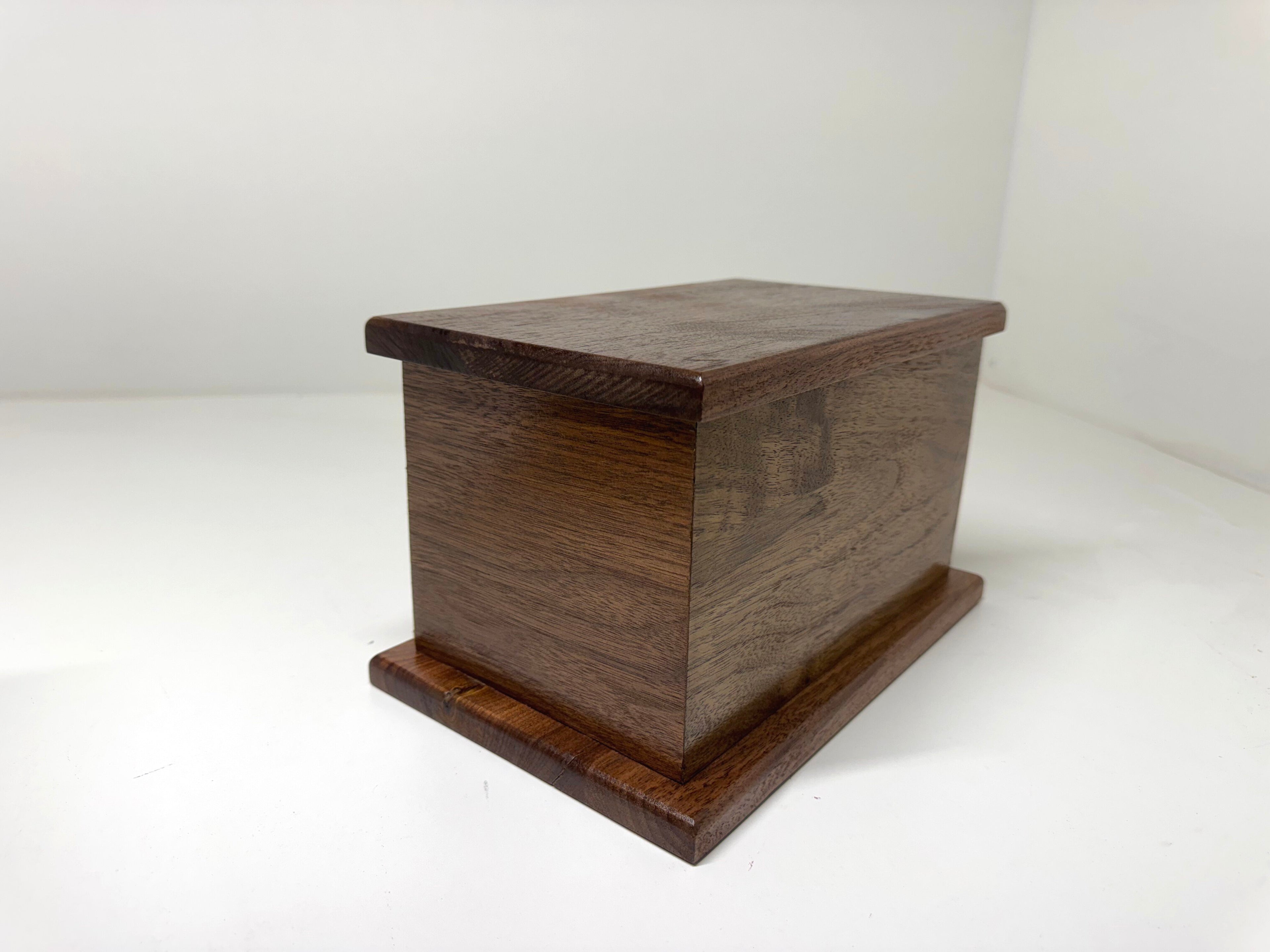 Walnut Memorial Urn lid